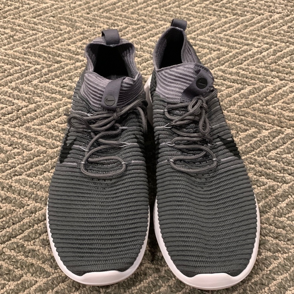 Brand new Nike Roshe Two Flyknit